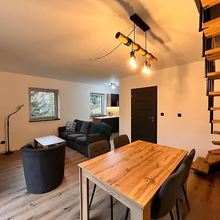 Neli A Kubík Apartman